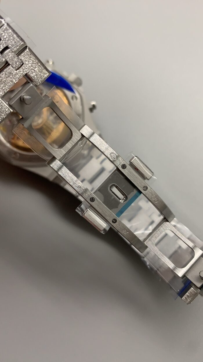 26240BC.GG.1324BC.02