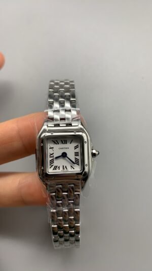 PANTHÈRE DE CARTIER