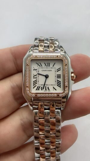 PANTHÈRE DE CARTIER