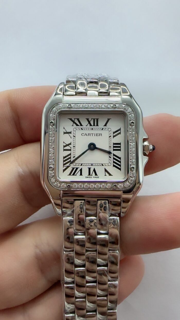 PANTHÈRE DE CARTIER